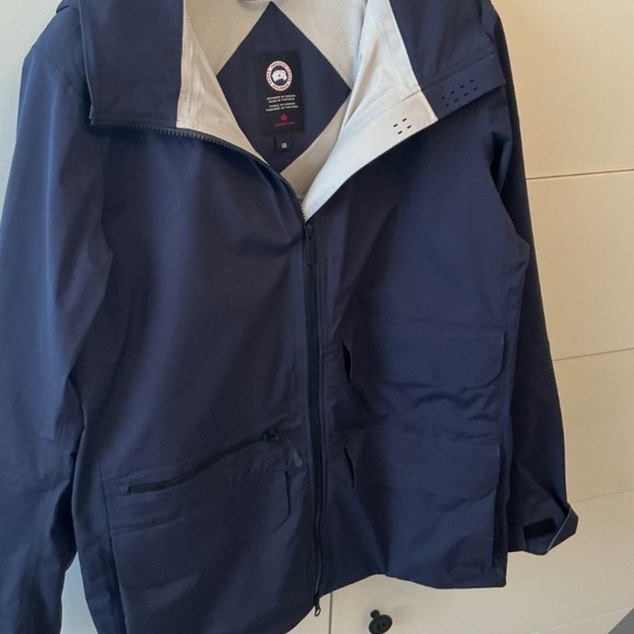 Canada Goose Jackets & Blazers - Canada Goose WOMEN Jacket Navy L